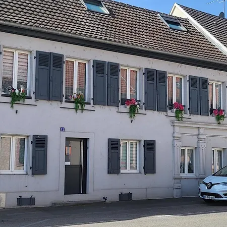 Au Gre De L'ill 'les Cigognes' 아파트