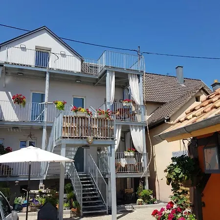 Au Gre De L'ill 'les Cigognes'