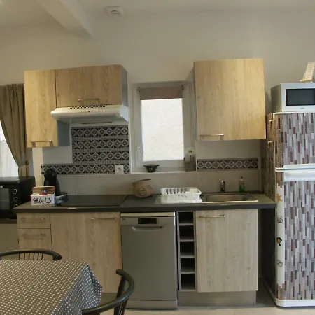 Au Gre De L'ill 'les Cigognes' アパート *